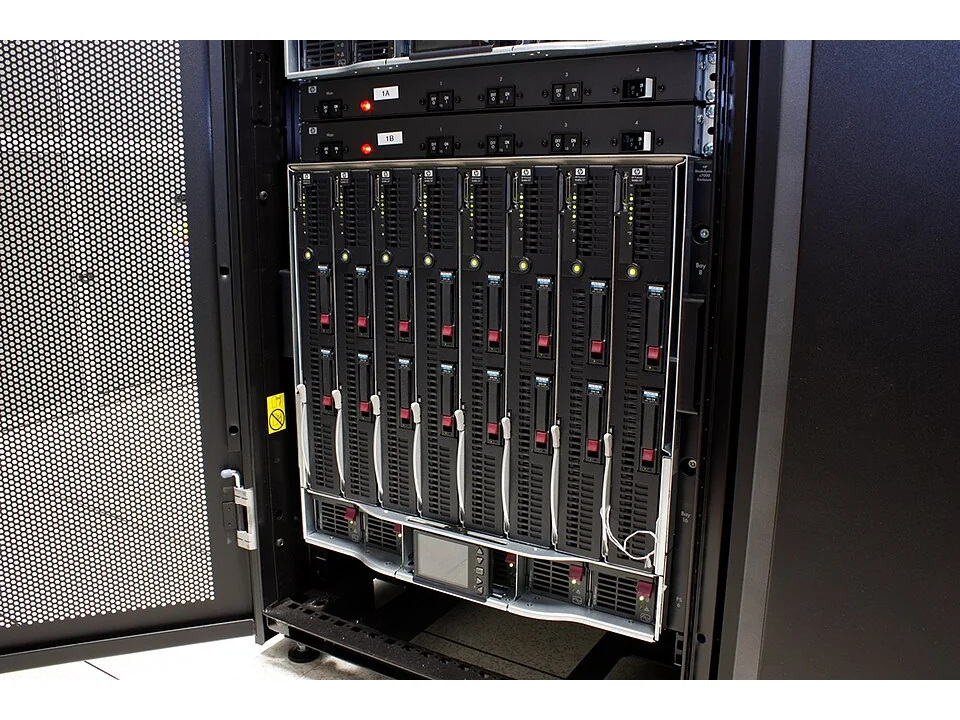 HP BladeSystem c7000 Enclosure.jpg — Family reference image, not the supplied model